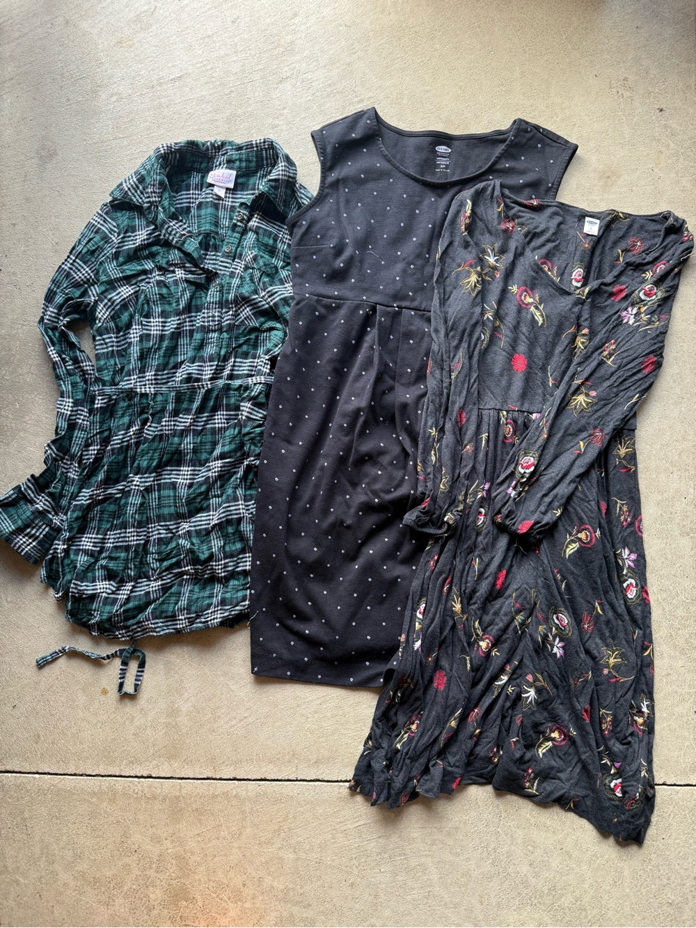 Fall maternity bundle - Picture 2 of 2